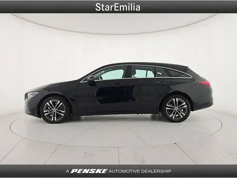 Usata Mercedes CLA180 Shooting Brake Advanced 116 CV (85 kW) 2025 Nero Station wagon