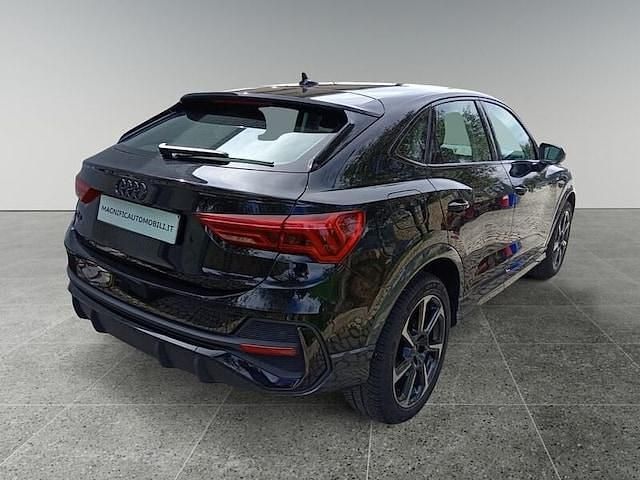 Usata Audi Q3 Sportback S-Line 150 CV (110 kW) 2021 Nero mythos metallizzato SUV