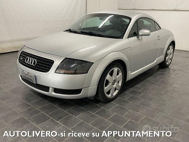 Usata Audi TT 180 CV (132 kW) 2000 Grigio Coupé