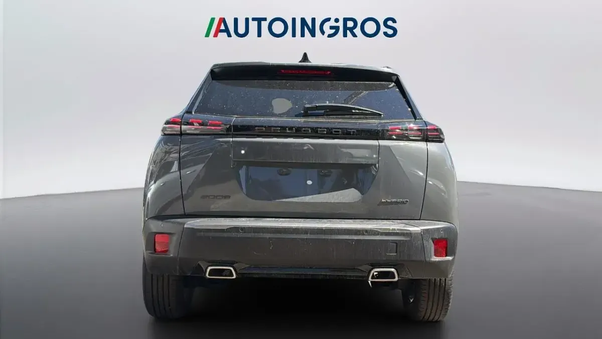 Nuova Peugeot 2008 Allure 136 CV (100 kW) 2025 Grigio SUV