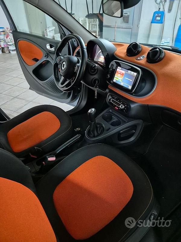 Usata Smart ForFour 2016 Grigio Utilitaria