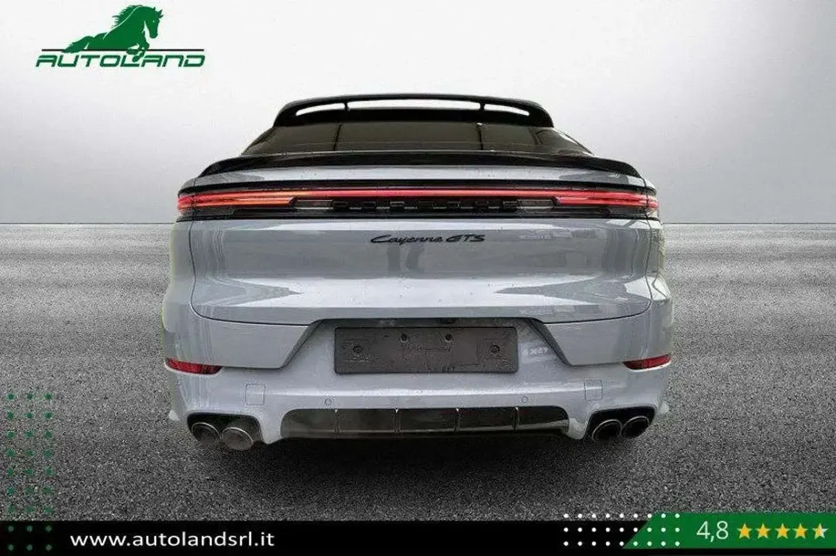 Nuova Porsche Cayenne 500 CV (367 kW) 2025 Grigio pastello SUV