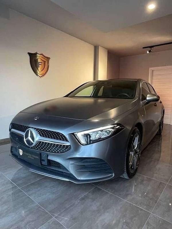 Non specificato Usata 2020 Mercedes A250 Premium Tre volumi | 31.900 € (Molto cara) - Immagine 1/4