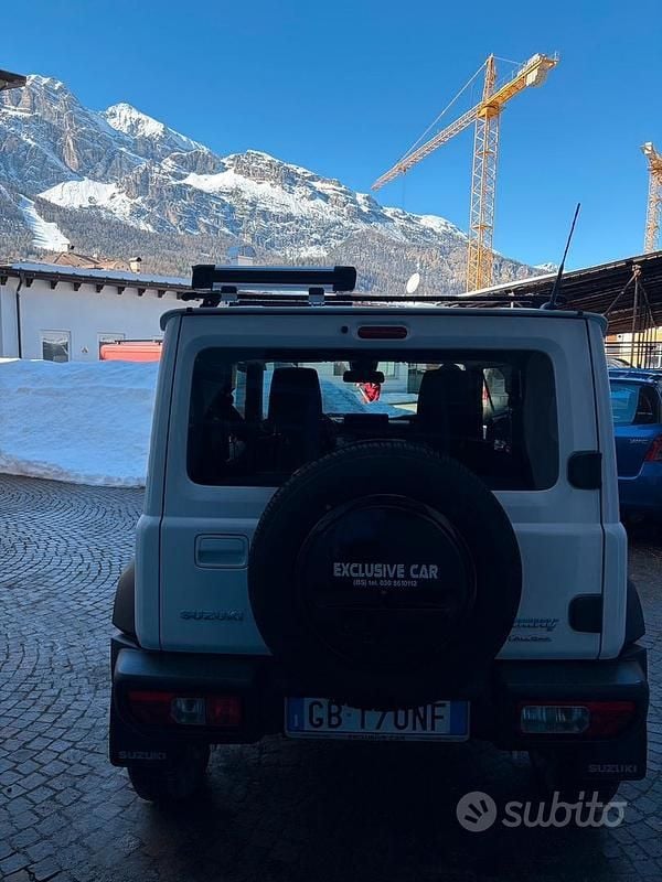 Usata Suzuki Jimny 102 CV (75 kW) 2020 Bianco SUV