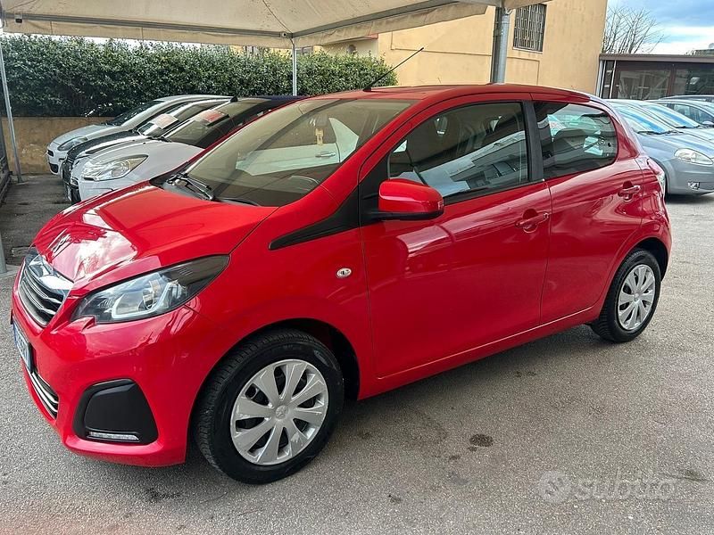 Usata Peugeot 108 Allure 69 CV (50 kW) 2015 Rosso Utilitaria
