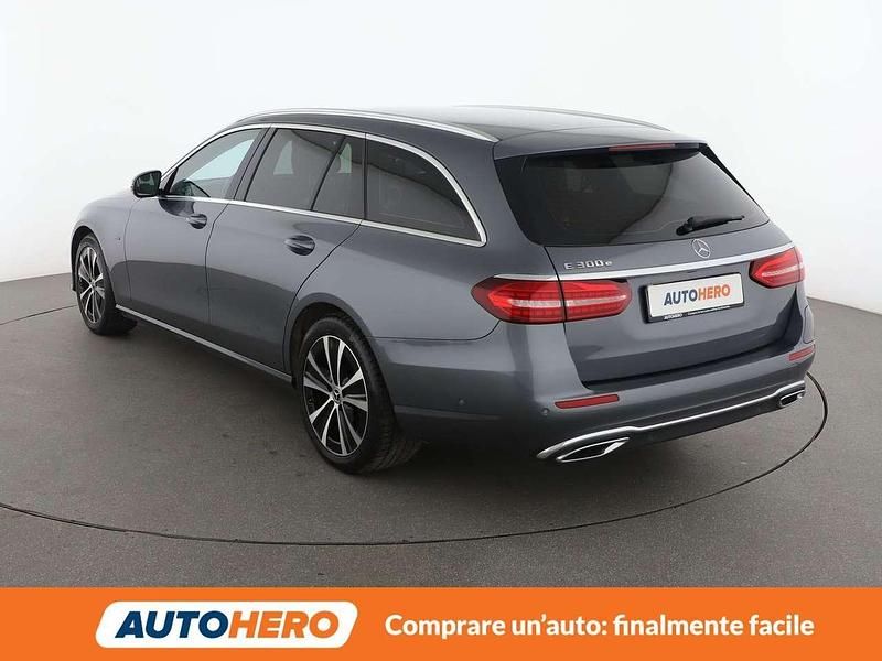 Usata Mercedes E300 Business 211 CV (155 kW) 2020 Grigio Station wagon