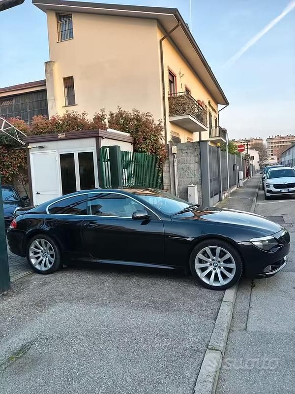 Usata BMW 630 272 CV (200 kW) 2008 Nero Coupé