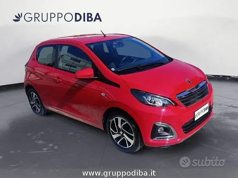 Usata Peugeot 108 Active 72 CV (52 kW) 2021 Rosso Berlina