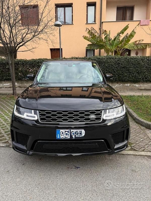 Nero Usata 2021 Land Rover Range Rover Sport SUV | 49.000 € (Buon prezzo) - Immagine 1/4