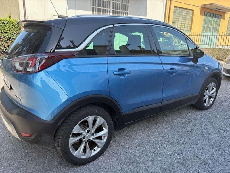 Usata Opel Crossland X Innovation 99 CV (72 kW) 2017 Blu/azzurro SUV