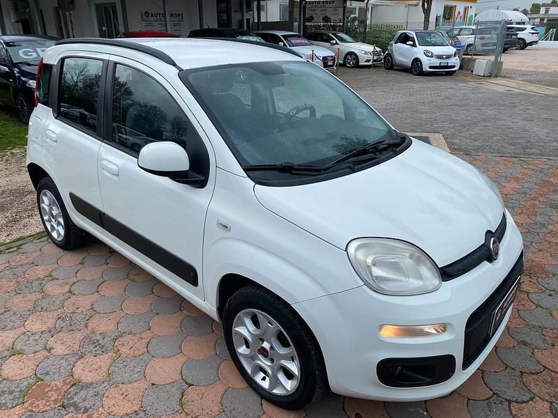 Usata Fiat Panda Easy 87 CV (63 kW) 2013 Bianco Utilitaria