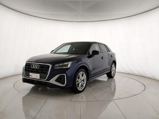 Usata Audi Q2 S-Line 150 CV (110 kW) 2025 Blu navarra metallizzato SUV