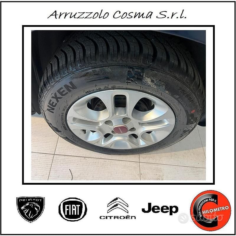 Usata Fiat Panda Lounge 69 CV (50 kW) 2017 Blu Utilitaria