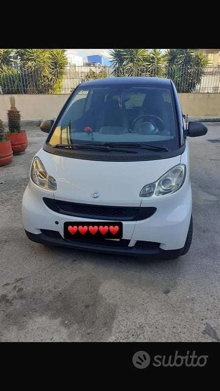 Usata 2009 Smart ForTwo Coupé Utilitaria | 3400 € (Super prezzo) - Immagine 1/2