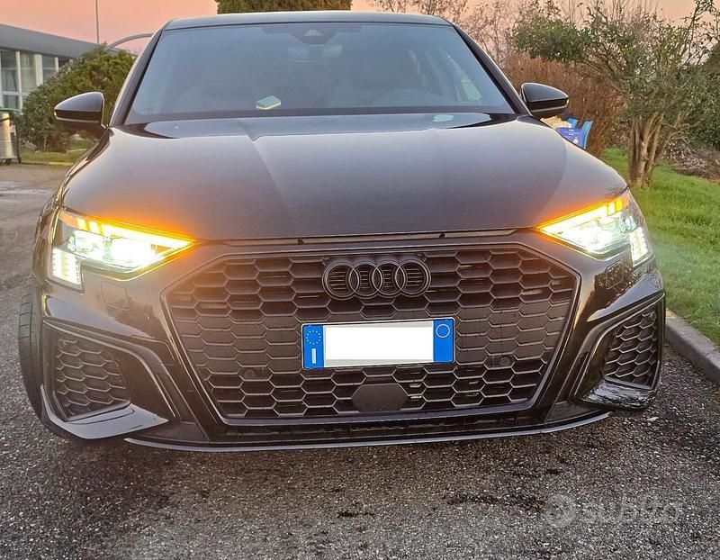 Usata Audi A3 S-Line 150 CV (110 kW) 2023 Nero Berlina