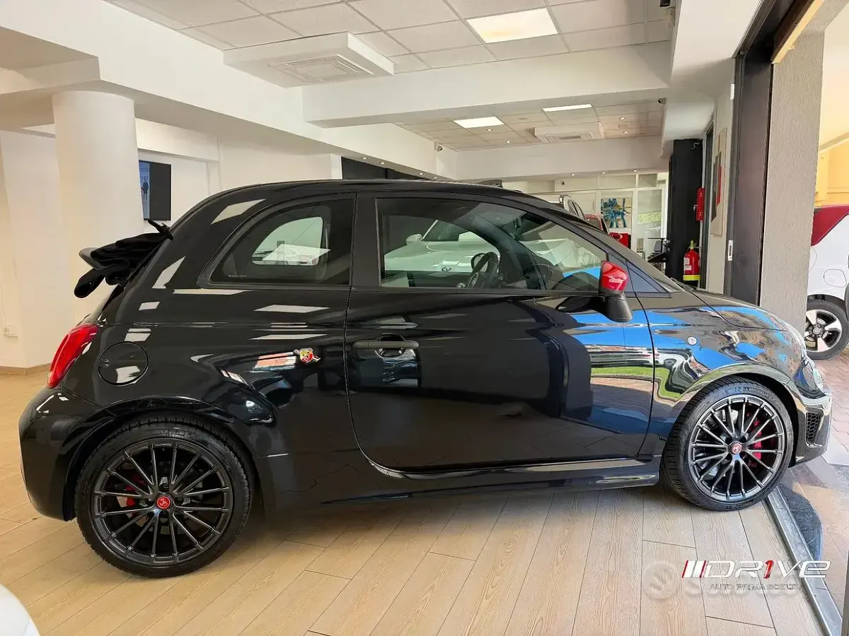 Occasion Abarth 595C Competizione 179 ch (131 kW) 2022 Noir Cabriolet