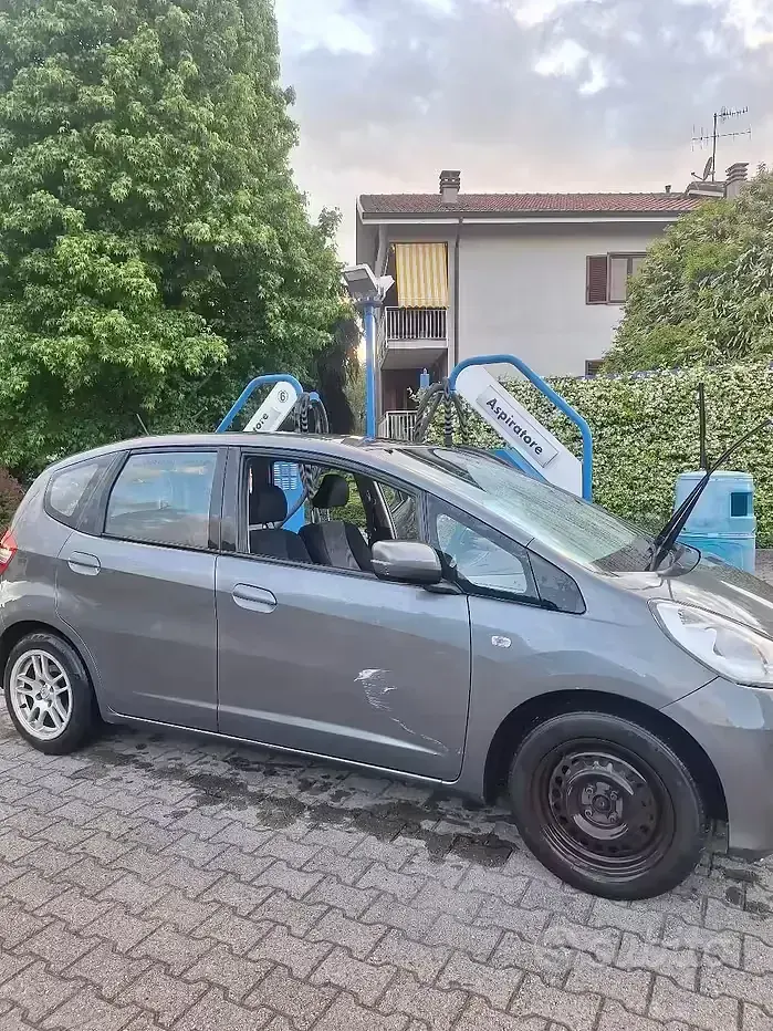 Usata Honda Jazz 90 CV (66 kW) 2012 Beige Utilitaria