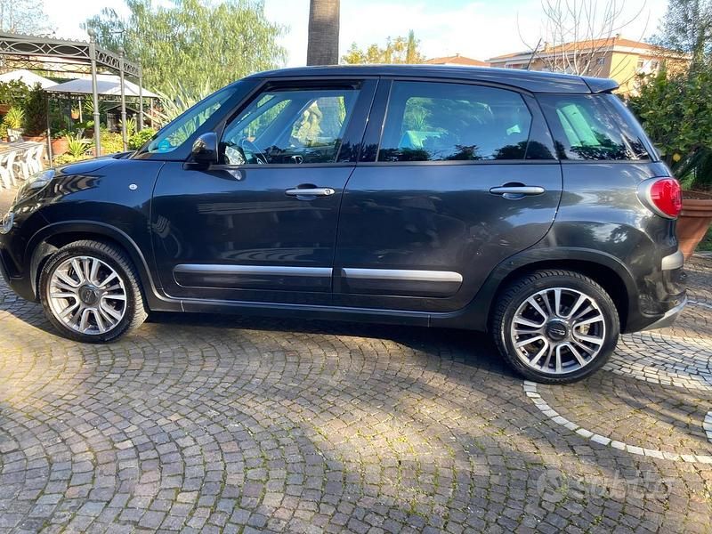 Usata Fiat 500L Cross 95 CV (69 kW) 2017 Grigio Monovolume
