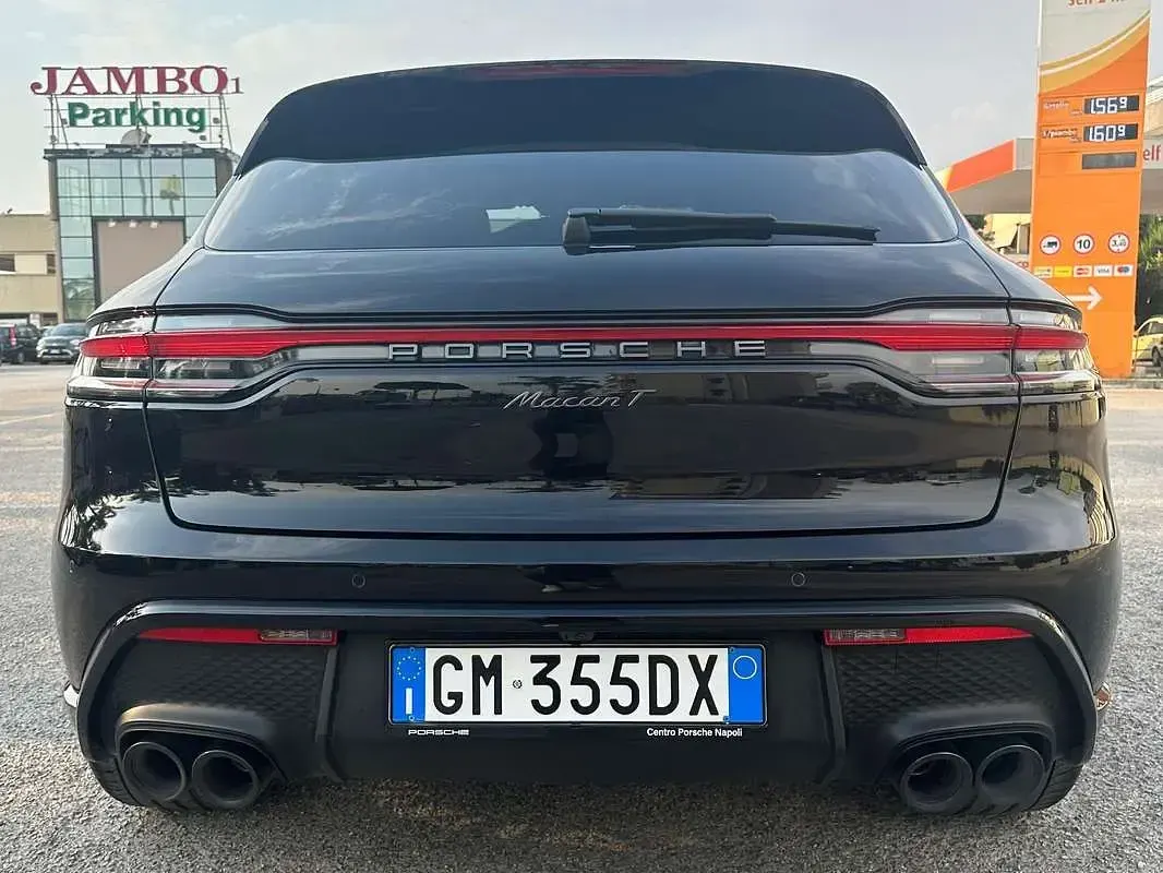 Usata Porsche Macan T 265 CV (194 kW) 2023 Nero SUV