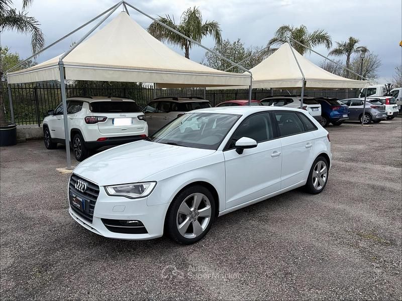 Usata Audi A3 Business 110 CV (80 kW) 2016 Grigio Berlina