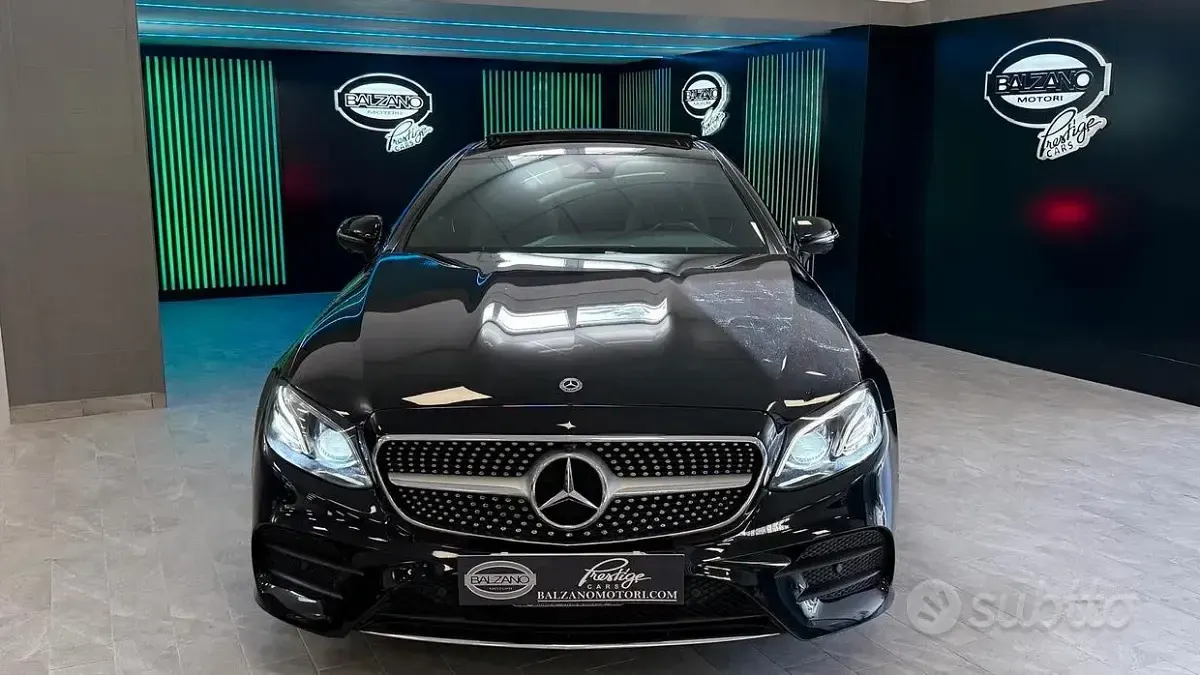 Usata Mercedes E220 Premium Plus 194 CV (142 kW) 2019 Nero Coupé