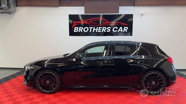 Usata Mercedes A250 Premium 224 CV (164 kW) 2019 Nero Berlina