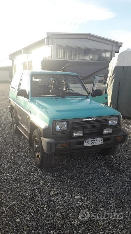 Usata 1997 Daihatsu Feroza SUV | 3800 € - Immagine 1/4