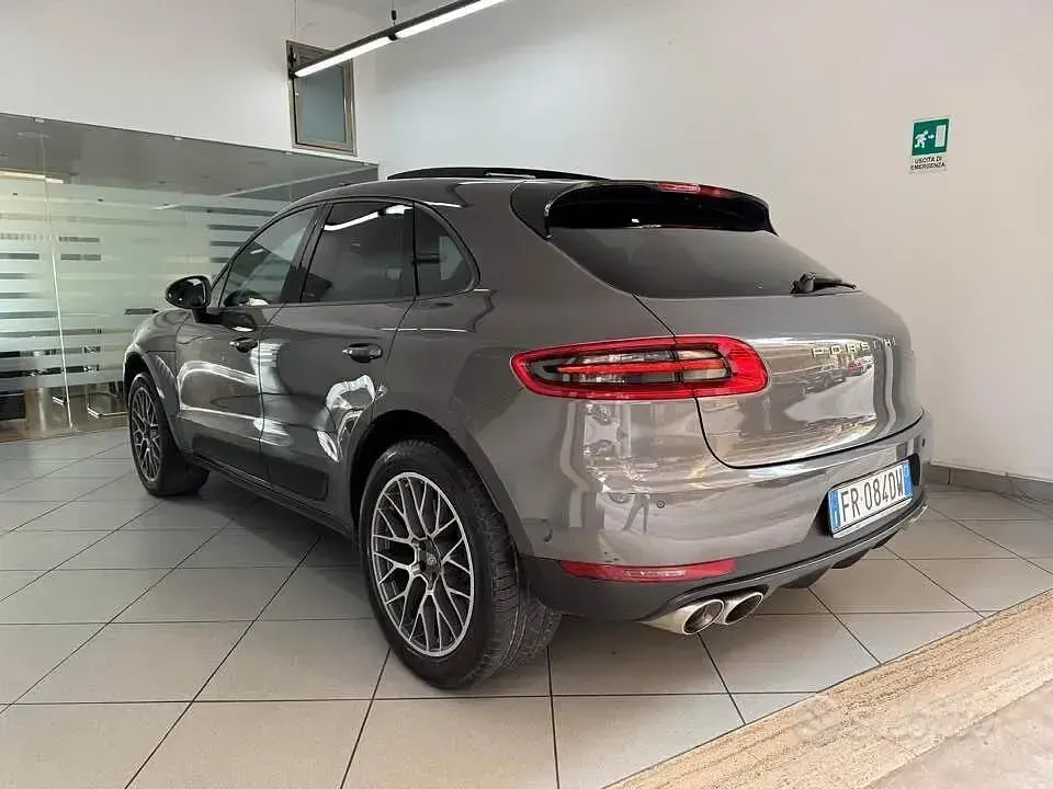Käytetty Porsche Macan 250 HP (183 kW) 2015 Harmaa Katumaasturi