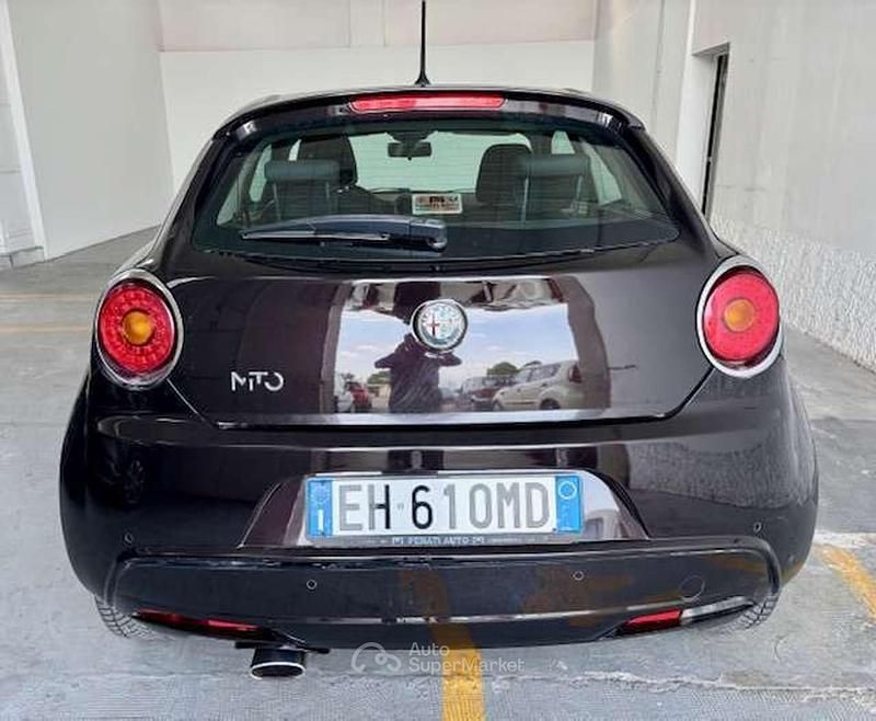 Usata Alfa Romeo MiTo Distinctive 120 CV (88 kW) 2011 Nero Utilitaria