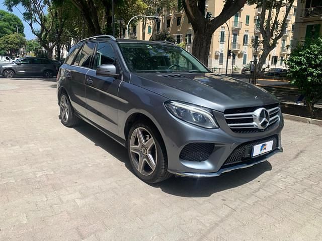 Usata Mercedes GLE250 Premium Plus 2018 Grigio scuro SUV