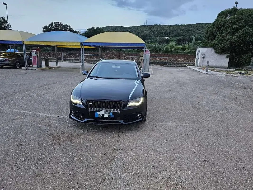 Usata Audi A4 Advanced Plus 120 CV (88 kW) 2010 Nero Station wagon