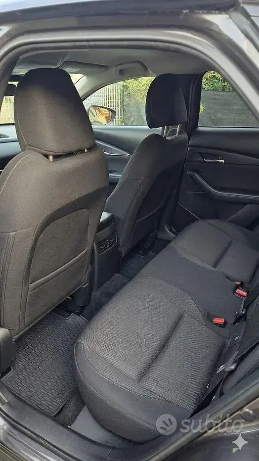 Usata Mazda CX-30 Exceed 116 CV (85 kW) 2019 Grigio SUV
