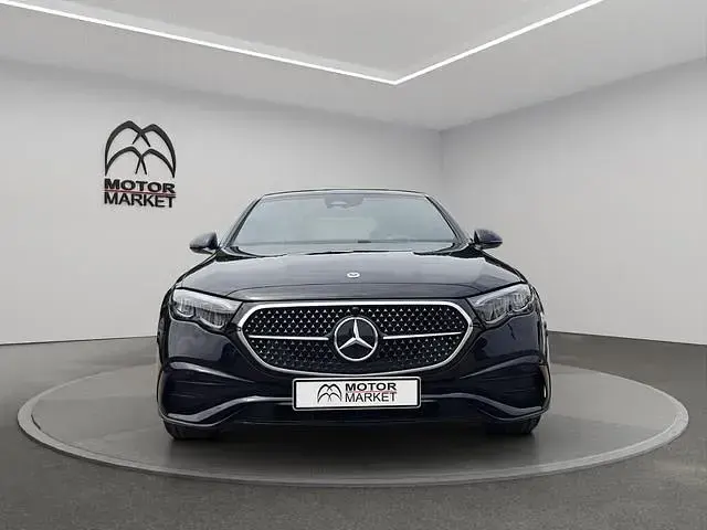 Usata Mercedes E220 Advanced 197 CV (144 kW) 2025 Nero ossidiana Berlina