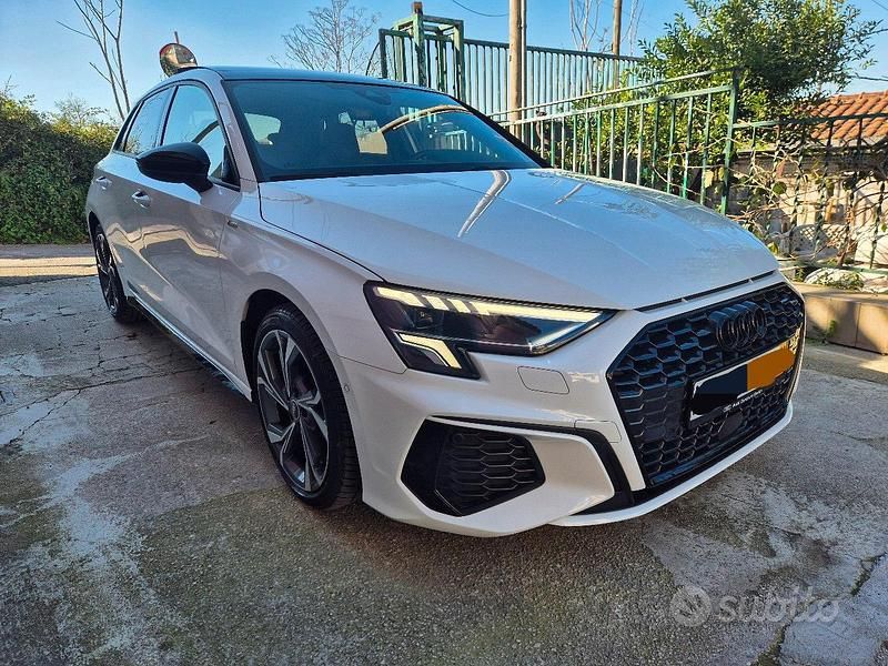 Usata Audi A3 S-Line 2022 Bianco Berlina