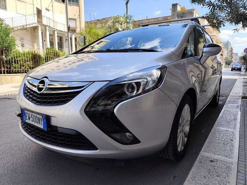 Usata Opel Zafira Tourer 131 CV (96 kW) 2014 Grigio Monovolume