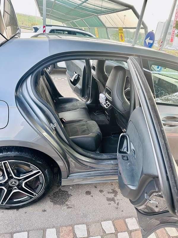Usata Mercedes A250 Premium Plus 160 CV (117 kW) 2020 Grigio Berlina