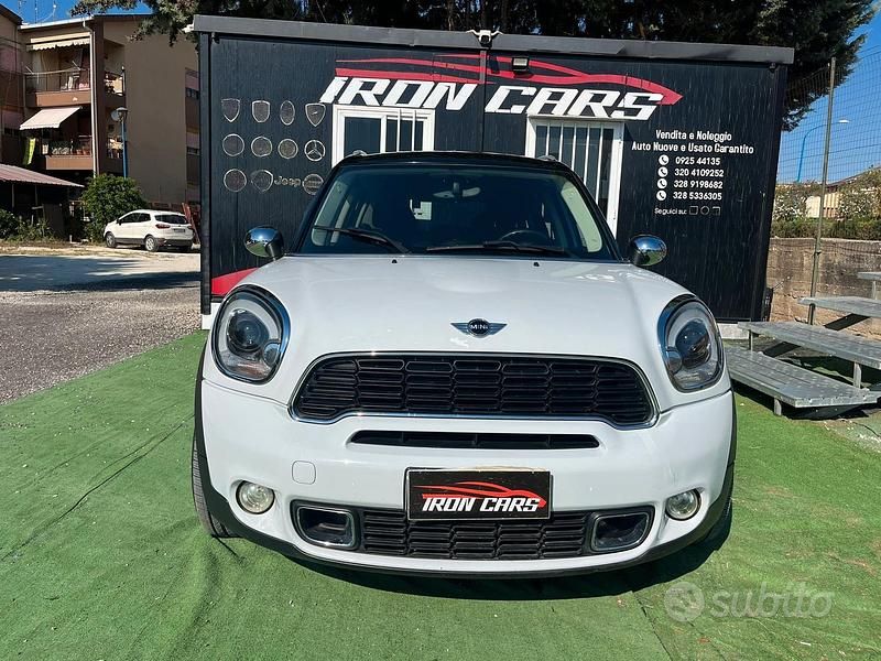 Bianco Usata 2011 Mini Cooper SD Countryman SUV | 9890 € (Molto cara) - Immagine 1/4