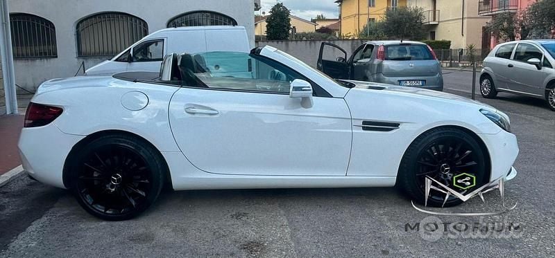 Occasion Mercedes SLC250 Premium 204 ch (150 kW) 2016 Blanc Cabriolet