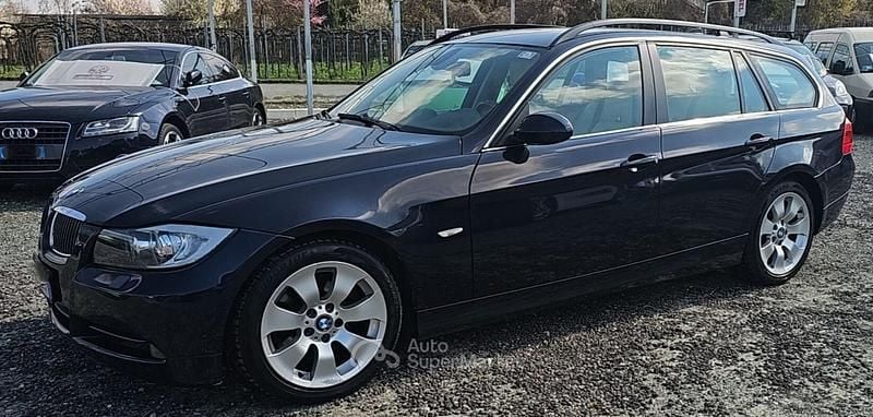 Usata BMW 330 231 CV (169 kW) 2007 Blu Station wagon