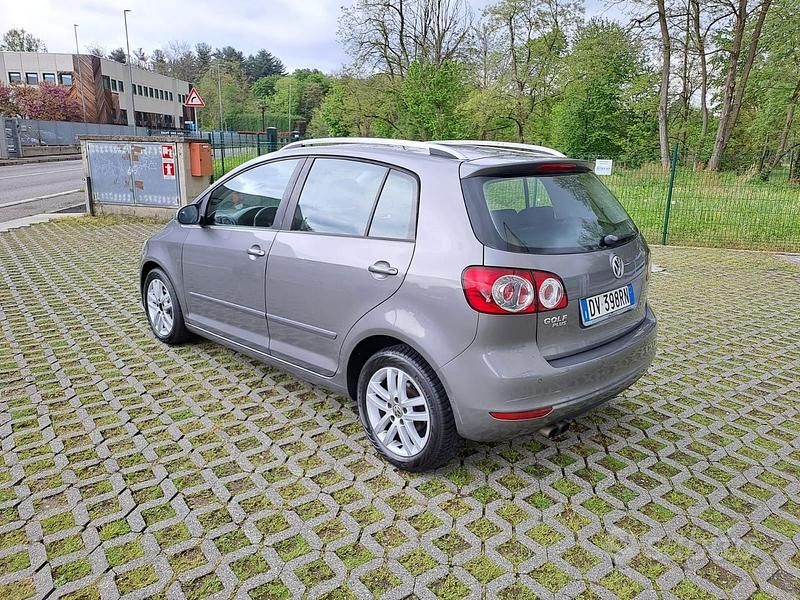 Usata VW Golf VI 122 CV (89 kW) 2009 Grigio Utilitaria