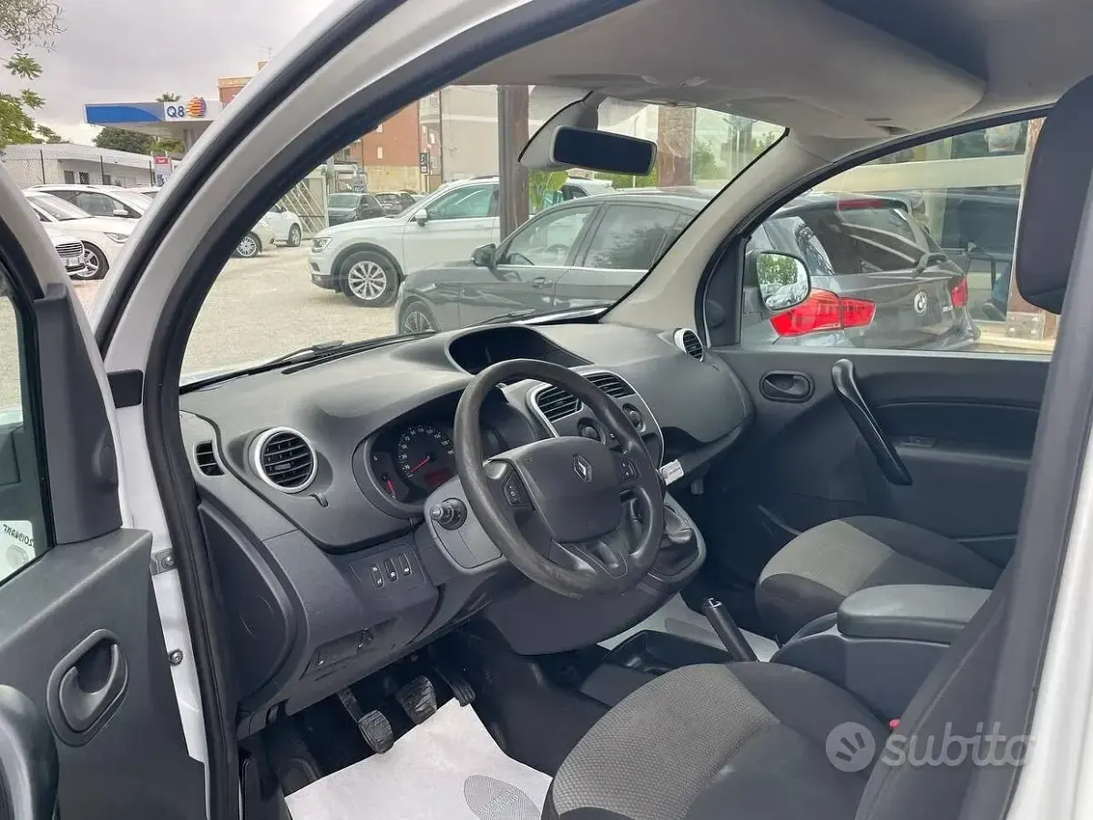Usata Renault Kangoo 90 CV (66 kW) 2019 Bianco Monovolume