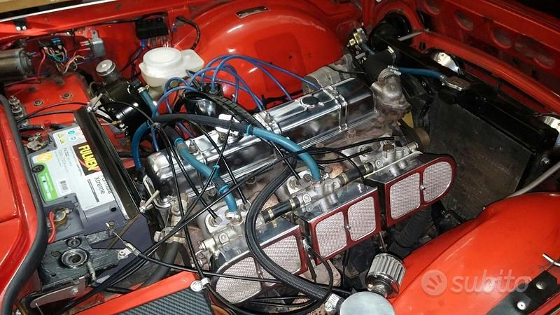 Usata Triumph TR5 1970 Rosso Cabrio