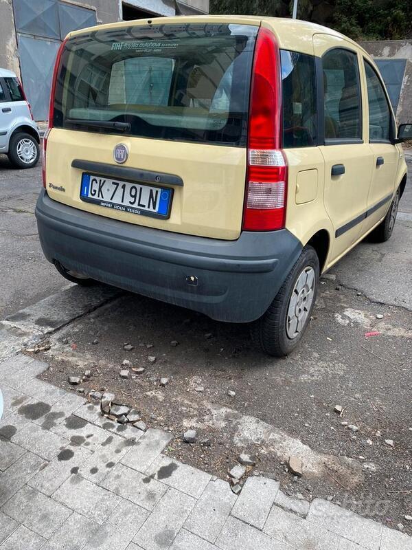 Usato 2009 Fiat Panda 1.0 Benzin 50 CV (2.500 €)