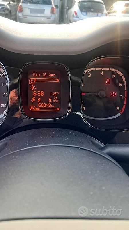 Begagnad Fiat Panda Trekking 85 HK (62 kW) 2015 Halvkombi