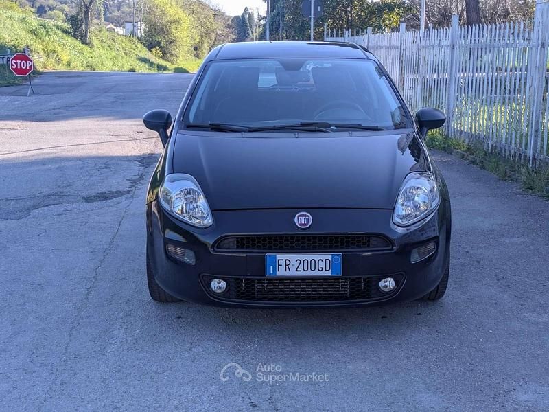 Usata Fiat Punto Street 95 CV (69 kW) 2018 Nero Utilitaria
