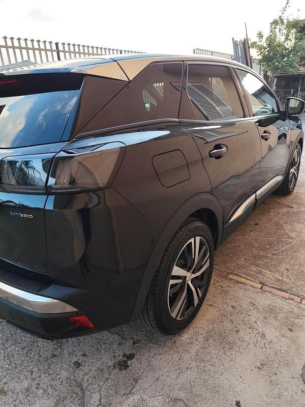 Usata Peugeot 3008 Allure 199 CV (146 kW) 2021 Nero SUV