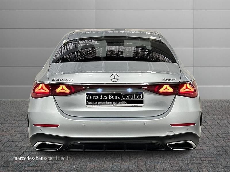 Nuova Mercedes E300 Advanced Plus 197 CV (144 kW) 2026 Argento hightech Berlina
