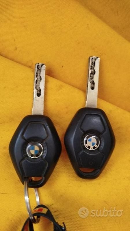 Begagnad BMW 2000 150 HK (110 kW) 2000 Sedan