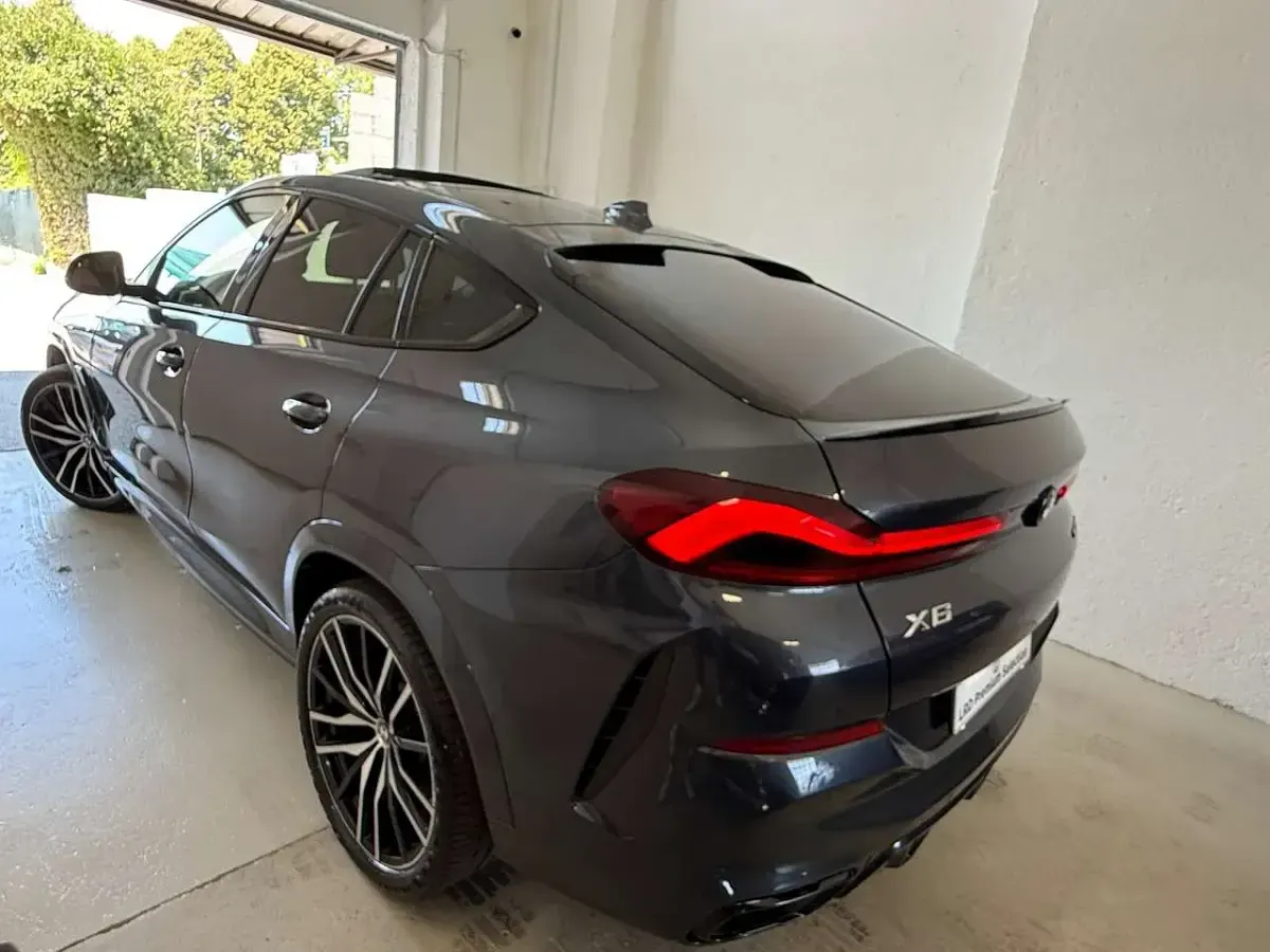 Usata BMW X6 M Sport 265 CV (194 kW) 2021 Grigio SUV