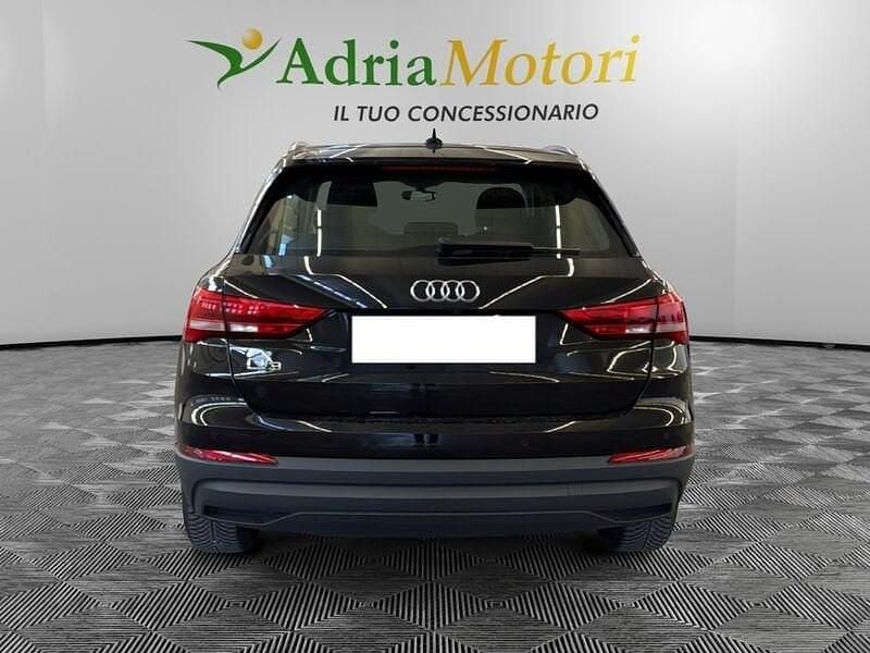 Usata Audi Q3 Business 150 CV (110 kW) 2022 Nero SUV